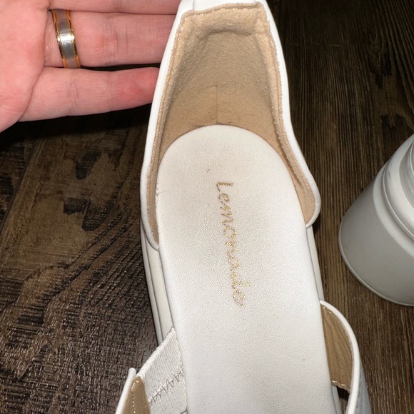 WHITE platform heels! Perfect condition - Picture 4 of 4